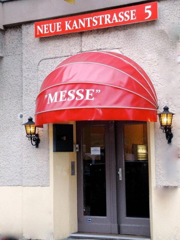 Hotel Pension Messe Berlín Exteriér fotografie
